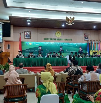 Orasi Ilmiah Tiga Guru Besar UNJ : Perspektif Pendidikan dari Konseling,Transformasi Pembelajaran IPS dan Kemampuan Membaca Permulaan