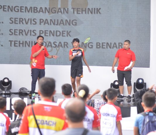 Coaching Clinic, Basri Yusuf Jelaskan Tahap-Tahap Pembinaan Badminton Berbasis Sport Science