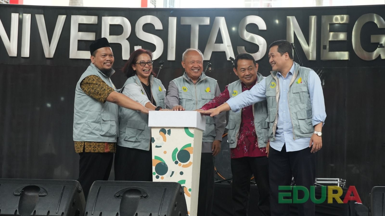 Keren Banget! Wira-Wiri UNJ Tampilkan Ragam Wirausaha Mahasiswa